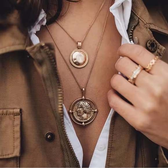 Portrait Coin Chain Chocker Necklace Bohemian Layered Necklace - Picture 1 of 6
